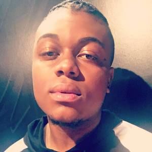 Meet your Posher, Bradley